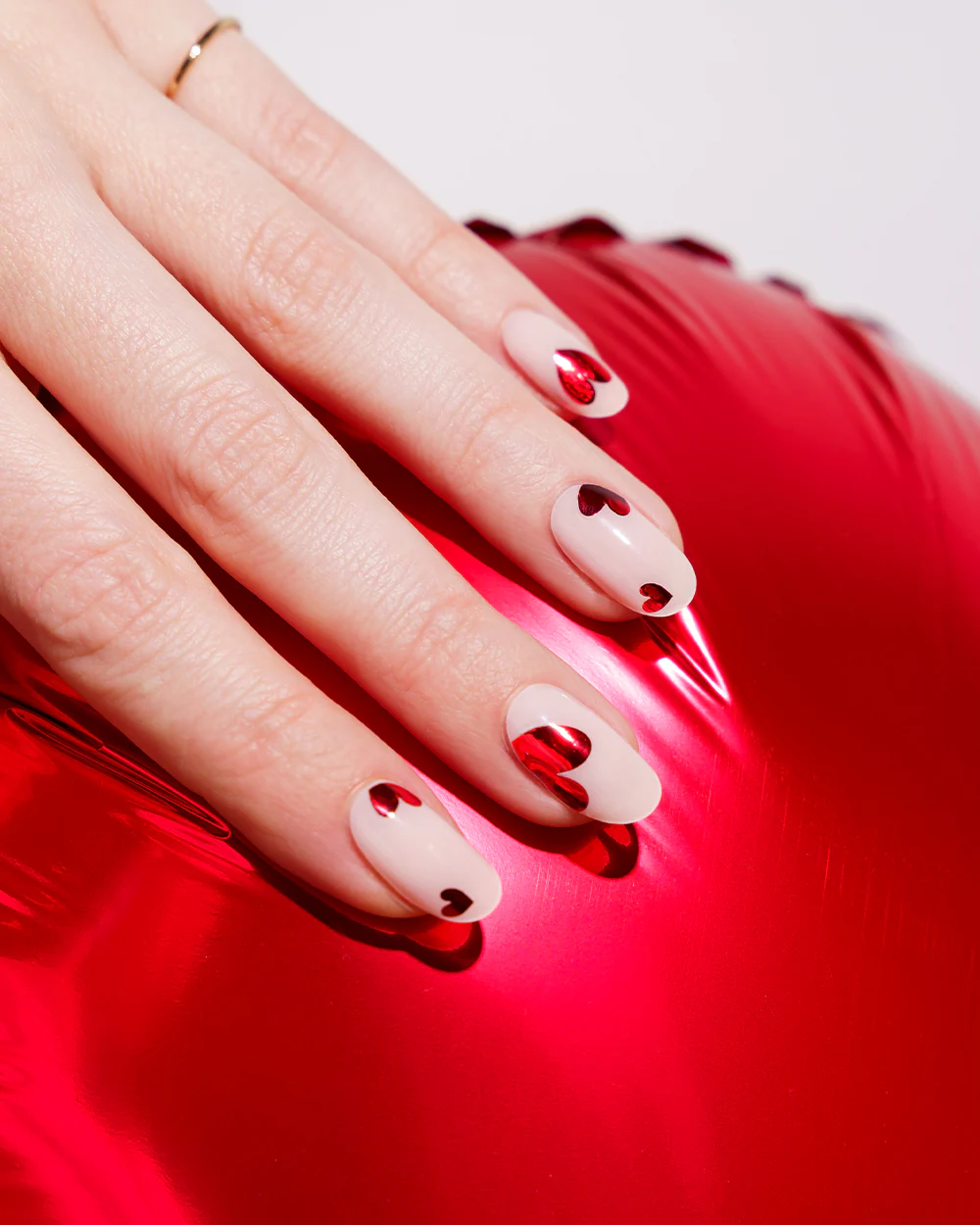 Adore Me UV - Image 3